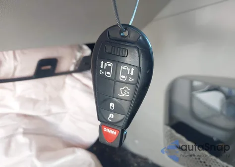 2013 Dodge Grand Caravan Sxt from USA, damaged, VIN 2C4RDGCG2DR790734